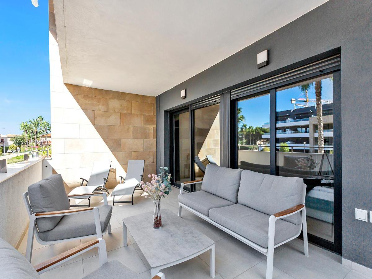 Lovely First Floor Apartment, Heating Pool ! Alicante Exterior foto